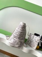 CHANEL精品仿製灰白沙灘包格紋設計時尚耐看大容量托特小香風風格AS5429