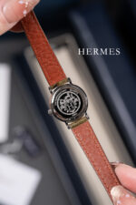 HERMES精品仿製金幣麻花中古表 復古幸運風格原裝鴕鳥皮錶帶