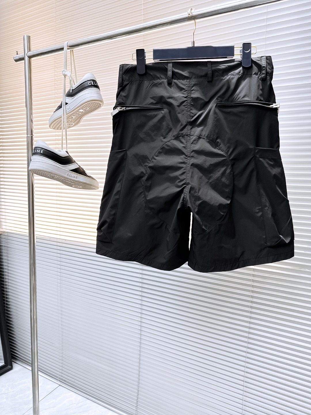 Dior一比一男士短褲黑色原版LOGO奢華夏日新款修身百搭版型
