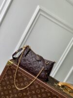 LV M14193精品仿製Félicie Pochette巧克力棕信封包 金鏈優雅 百搭法式格調