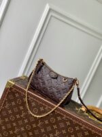 LV M14193精品仿製Félicie Pochette巧克力棕信封包 金鏈優雅 百搭法式格調