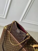LV M14193精品仿製Félicie Pochette巧克力棕信封包 金鏈優雅 百搭法式格調