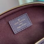 LV M13614一比一Easy Pouch巧克力棕色手拿包 金屬鏈條精緻百搭風