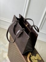 LV高仿復刻巧克力色M12967OnTheGo MM手袋