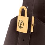 LV高仿精品M24974 LOW KEY HOBO中號手袋