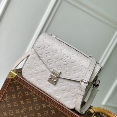 LV 精品仿製Pochette Métis香芋手袋 優雅學院風設計 多功能復刻版M41487