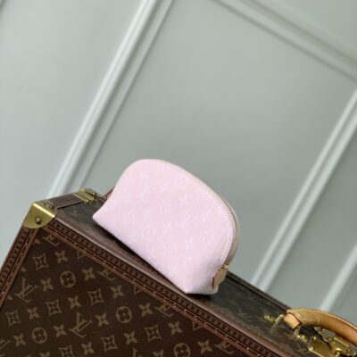 LV 原單Monogram Denim粉色化妝包 清新甜美實用百搭款 美型收納之選M13751