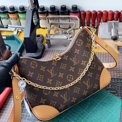 LV 復刻版 Neo Boulogne餃子包 小巧能裝 可甜可鹽 法式輕奢感滿滿 M45832