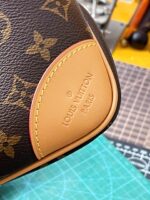 LV 復刻版 Neo Boulogne餃子包 小巧能裝 可甜可鹽 法式輕奢感滿滿 M45832