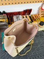 LV復刻米色Anytime小號手袋復古典雅多用造型法式壓紋風格