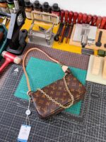 LV A貨 Monogram老花鏈條腋下包小巧實用百搭復古經典人氣款M82766
