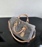 LV 一比一Speedy Soft 30牛仔灰手袋 街頭風時尚百搭設計