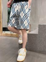 Burberry復刻版男裝短褲高彈舒適頂級用料2025新款輕盈涼感設計