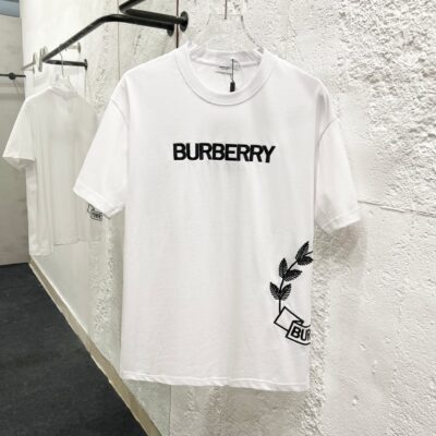 Burberry原單刺繡LOGO短袖T恤高標定製潮男必備氣場百搭款2025春夏奢感時尚