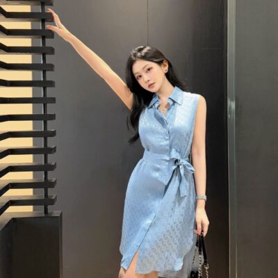 Fendi A貨雙F提花暗紋背心襯裙 翻領飄逸裙擺 本布腰帶修身 老錢風高質感2025新款