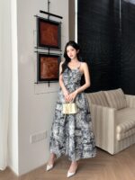 Dior 精品仿製叢林動物印花吊帶長裙 高級灰色系 單排扣收腰大擺設計