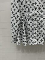 Louis Vuitton 精品仿製老花圓領長袖襯衫 四葉草滿印設計 名媛老錢感2025春夏新款