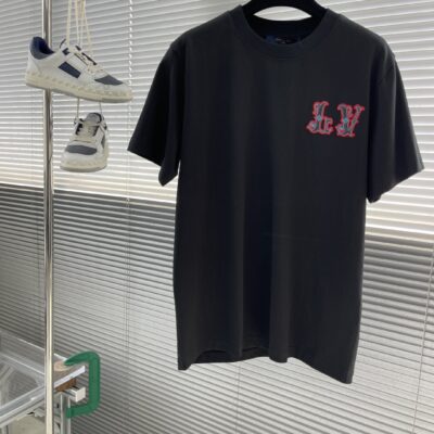 LV 一比一刺繡圓領短袖T恤 高克重水洗棉 前後Logo設計 2025春夏新款