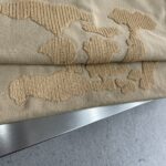 LV 原單翻領T恤 卡其色雲朵刺繡 2025春夏潮流百搭款 男女同款