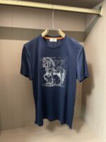 Hermès 頂級原單男士T恤 藏藍色巴西駿馬刺繡 天絲圓領短袖 百搭休閒 男神氣場單品