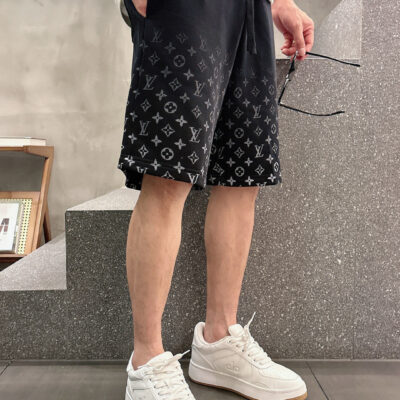 LV 精品仿製 夏季新款休閒短褲 黑色 大毛線圈純棉430g 高端定制