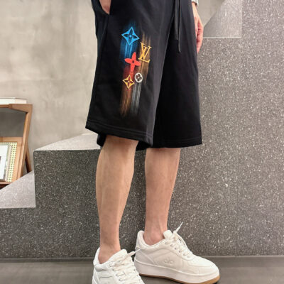 LV 精品仿製 夏季新款黑色休閒短褲 高級定制430g大毛線圈純棉面料