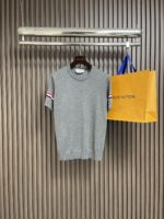 Thom Browne 原單灰色提花小狗針織Polo衫 滿版俏皮圖騰 夏季翻領短袖百搭款