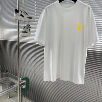 LV 精品仿製 25SS 新款圓領短袖T恤 定制發泡壓花Logo 高質感厚棉款