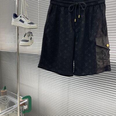 LV 精品仿製 春夏新款松緊帶休閒短褲 高端定制面料 透氣舒適 男女同款