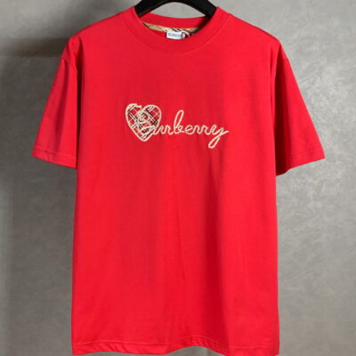 Burberry一比一紅色愛心繡花T恤三標齊全情人節款涼感面料寬鬆百搭