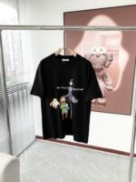 LOEWE精品仿製潮牌情侶T恤 2025春夏LOGO圓領百搭純棉 時尚有型首選