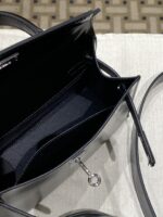 Hermès 復刻版 Kelly 22 Box皮手提包 黑銀配全皮設計 氣場經典優雅風格