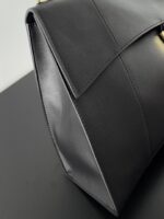 Balenciaga 復刻版Hourglass Soft早春包 解構沙漏造型 超大廓形時尚設計2025度假系列