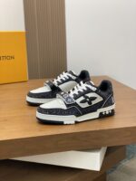 LV 精品仿製TRAINER滿天星復古運動鞋 捷克鑽烤印設計 潮流百搭必備款