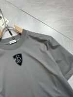 Burberry高仿冰潮棉圓領T恤三標齊全百搭透氣英倫時尚感