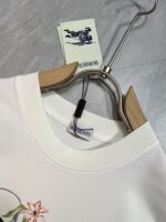 Burberry復刻版白色冰潮棉短袖T恤圓領設計2025春夏新品英倫時尚百搭款