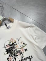 Burberry復刻版白色冰潮棉短袖T恤圓領設計2025春夏新品英倫時尚百搭款