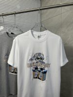 Burberry高仿白色印花T恤情侶款親膚柔棉立體設計感2025春夏新品