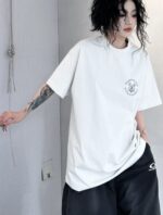 Balenciaga 原單圓形字母印花短袖T恤 白色簡約設計 百搭中性風格男女同款