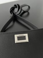 Balenciaga Bel Air Clutch 一比一精品仿製手拿肩背包｜可拆式肩帶百搭新款