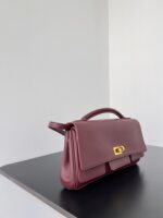 BALENCIAGA Bel Air Clutch 背心精品仿製帶紅，可抱可背女士手拿包