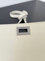 Balenciaga Bel Air Clutch 米白色精品仿製手拿肩背包｜一比一復刻款 2025新色登場