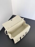 Balenciaga Bel Air Clutch 米白色精品仿製手拿肩背包｜一比一復刻款 2025新色登場