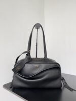 Balenciaga 精品仿製Carrie大號保齡球包 弧形包身雙提手設計 2025質感新寵