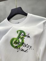 Burberry一比一白色戰馬LOGO短袖T恤立體車工設計感強2025春夏百搭時尚男款