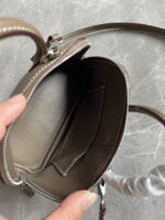 Hermès 一比一Mini Bolide大象灰保齡球包 銀扣圓潤貝殼設計 氣質百搭法式小包