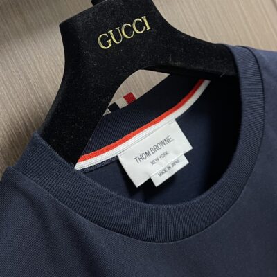 Thom Browne 高仿圈圈小狗刺繡短袖T恤 寬松OS版型 時尚休閒2025新品