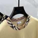Burberry頂級原單卡其色打底短袖T恤格紋領設計2025春夏抗皺透氣舒適