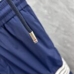 THOM BROWNE 頂級原單休閒短褲 拼接條紋 百搭時尚 男女同款 輕奢潮流必備款