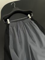 Balenciaga 復刻版BAGGY直筒中褲 黑灰拼色街頭運動風 男女同款四季推薦